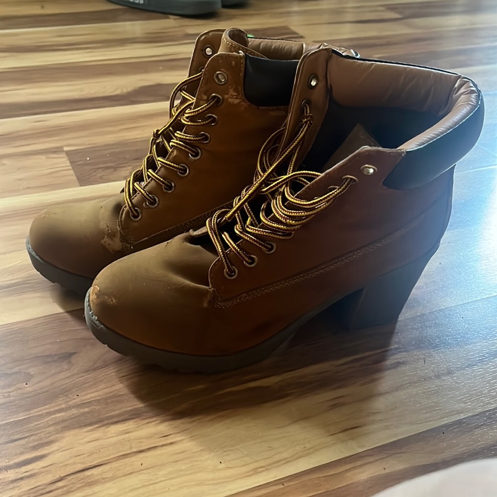 Rue 21 high heel boots